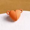 Nova cor sólida pintura magnética sucção fivela metal amor coração diy casal pingente pulseira feminino pingente material atacado