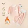 Conjunto de Roupas de Outono Jingqi para Bebês Roupas de Casa Outono e Inverno para Meninos e Meninas Roupa Íntima de Bebê Calças de Veludo Outono para Crianças Pijamas