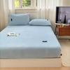 Juego de tres piezas de gorro de cama de terciopelo de leche engrosado Cubierta protectora de cerramiento completo de 360 grados Simmons cubierta de colchoneta marrón venta al por mayor generación