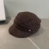 Boné de Beisebol Casual Listrado Estilo Japonês para Mulheres, Chapéu de Pescador Artístico Versátil para Outono e Inverno, Chapéu Elegante de Equitação que Afina o Rosto