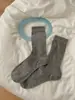 Meias Brancas Novas para Mulheres, Novo Estilo Outono, Bolinhas com Renda, Meias Slouch Respiráveis de Malha Tendência, Adequadas para Combinar com Sapatos Pequenos de Couro