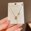 Diseño de Nicho de Lujo Ligero con un Toque de Alta Gama, Collar de Flor de Cuatro Hojas con Borlas de Cintura Delgada, Cadena para Clavícula Versátil Dulce y Elegante