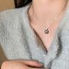 Collar irregular de luz de luna blanca, novedad 2025, para mujer, dulce, fresco y atractivo, con diseño de nicho de verano, cadena de clavícula avanzada.