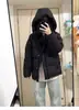 Chaqueta de plumas corta súper linda para mujeres petite, estilo nuevo, estilo preppy, abrigo acolchado grueso de algodón, ropa de abrigo de invierno