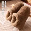 Pantuflas de algodón para mujer, nuevo estilo de invierno 2026, con soporte para el talón, antideslizantes, suela suave, a prueba de viento, impermeables y adecuadas para usar tanto en interiores como en exteriores; disponible en stock