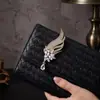 Broche de Pluma de Ángel de Estilo Coreano de Alta Gama Temperamento Diseño para Mujer Ramillete Fijo Traje Abrigo Cárdigan Pin Accesorios