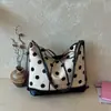 Bolso Cubo de Lunares para Mujer 2026 Nuevo de Moda Bolso de un Solo Hombro para Debajo del Brazo Bolso de Mano Versátil y de Moda para el Uso Diario y el Viaje