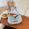 Bolsa de Bollo 2026 Estilo Nuevo Elegante para Viajar Nylon Japonés de Nicho Ligera Deportiva Cruzada Roja