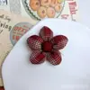En Stock Serie Negra y Roja Flor de Cinco Pétalos Rellena de Algodón Tridimensional Lazo Accesorio para el Cabello DIY Accesorios para Ropa de Muñeca Accesorios para Zapatos y Sombreros Adornos