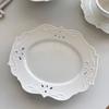 Venta al por mayor exportación comercio exterior palacio retro luz de lujo repujado cerámica tazón para pastelería taza de café plato