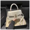 2025 Verão Retrô Casual Corrente Ferragens Nova Tendência de Moda Casual Casual Bolsa Transversal de Ombro Feminina