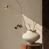 Jarrón de cerámica de forma irregular estilo chino con un acabado rústico simple, jarrón de flores de cerámica artístico para sala de té, recipiente para arreglo floral de mesa estilo Wabi-sabi