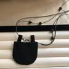 Mini Colar Pronto, Roupa Normcore, Formato Côncavo, Acessórios de Moda, Pingente Teçido de Bolsa de Camurça Exquisite em Forma de Crescente