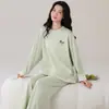 Pijama de Mujer Primavera y Otoño 2026, Algodón Puro, Manga Larga, Color Sólido, Casual, Suave, Ropa de Casa, Estilo Otoño, Conjunto de Dos Piezas para Mujer, Se Puede Usar Afuera