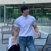 Camisa polo de manga corta para hombre, estilo americano, peso pesado, madura y sofisticada, con puños ajustados, adecuada para fitness, deportes y uso casual, cuello Henley de verano