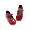 Sapatos de Princesa Simples e Versátil Estilo Coreano para Meninas 2025 Primavera & Outono Novos Sapatos de Dança de Performance para Crianças Sapatos de Couro Casuais da Moda