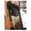 Diseñada con Líneas Elegantes, Camiseta de Manga Larga con Cuello Redondo para Mujer, Nuevo Estilo Otoño e Invierno, Corte Ajustado, Top Base Favorecedor, Estilo Ins