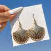 Pendientes Dorados de Estrella de Mar con Conchas Transfronterizos Europeos y Americanos Estilo Playa de Verano Estilo Vacaciones Sencillos y de Moda
