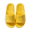 Tienda de 10 Yuan Zapatillas de Baño de Suela Suave y Masaje Ultra-Ligeras con Masaje 3D Verano Interiores Antideslizantes para Uso en Casa