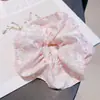 5248 Scrunchie de Tela Floral Soñadora Goma Elástica para el Cabello Estilo Francés para Estudiantes Cola de Caballo Banda Elástica para el Cabello Accesorio para el Cabello para Mujeres