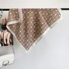 Pañuelo Cuadrado Pequeño de Imitación Seda Lana Algodón Lino, Nuevo Pañuelo de Seda Otoño e Invierno, Versátil para Viajes Diarios, Moda Retro, Chal Elegante de Alta Gama