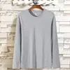Camiseta de Algodão Manga Longa Masculina Camisa Base Outono Cor Pura Branco Versão Limpa Roupas de Outono Gola Redonda Solta Versão Brilhante Roupas de Cima