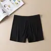 2022 Calcinha de Segurança Modal Boxer Três Pontos Anti-Exposição Sexy Legging Roupa Íntima Cor Pura Feminina Atacado Zhuji