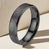 Anillo de acero de titanio para mujer Diseño de estilo de lujo ligero sentido del diseño nicho ins no se decolora joyería de acero inoxidable para niñas joyería al por mayor