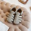 Sandálias Retro com Dedos para Crianças 2025 Verão Novo Estilo Coreano Sapatos Borken de Fundo Macio para Meninas Sapatos Romanos de Praia para Meninos