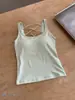 Camisola estilo halter com corte cruzado vazado nas costas, sem alças, com bojos fixos, adequada para usar como peça externa, top sexy decotado nas costas