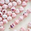 Joyería de cerámica de Jingdezhen rosa agujero grande cuentas sueltas paquete de material de bricolaje tejido a mano estudiante pulsera de cuentas cesta