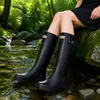 Botas de Goma para Exteriores Impermeables Antideslizantes Resistentes al Desgaste para Mujer hasta la Pantorrilla, Botas de Lluvia de Moda con Cordón y Suela Suave hasta la Pantorrilla