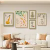Pintura Decorativa de Pared Blanca Grande para Sala de Estar con Calavera de Calabaza y Caracteres de Fortuna, Pintura Colgante de Nueva Combinación Creativa, Arte de Pared Simple y Elegante