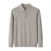 Camiseta de hombre 100% cachemir, tejido liso de 16 gauge, cuello de solapa, estilo nuevo de invierno, suéter base de punto cálido y ligero