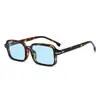 Gafas de Sol Cuadradas Retro con Clavos de Arroz para Mujer Ins Sencillas Elegantes Gafas de Protección Solar Moda Callejera Europea y Americana Gafas de Sol de Moda para Hombre