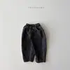 Pantalones vaqueros de estilo coreano de otoño para niños y niñas de 0 a 3 años, vaqueros infantiles versátiles de color liso suaves