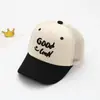 Gorras para Niños Gorra de Malla 2026 Verano Protección Solar Gorra de Béisbol Cara Sonriente Buena Versátil Unisex Gorra para Bebé Exportación