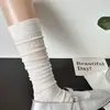 Meias femininas Miu Miu cinza para primavera/verão, finas, com listras verticais, cor sólida, para panturrilha, meias versáteis de cano alto para panturrilha