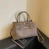 Bolso Grande Versátil de Grano de Lichi para Mujer 2026 Nuevo Bolso de Hombro Único con Textura de Alta Calidad Bolso Cruzado Versátil para el Trabajo