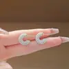Coreia do Sul Vintage Estilo Hong Kong Brincos de Pérola Femininos Pequenos Simples Estilo Frio Brincos de Celebridade da Internet 2024 Novos Brincos