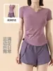 Novo Conjunto de Yoga Feminino Decote V Pregas Torcidas Manga Curta Secagem Rápida Ajustado Emagrecedor Corrida Matinal Treinamento Fitness Conjunto de Duas Peças