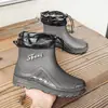 Botas de chuva estilo novo, sapatos de borracha, antiderrapantes, resistentes ao desgaste, espessados, sapatos de água de cano curto, de cano baixo, sapatos de trabalho para chef de cozinha, sapatos impermeáveis, botas de chuva masculinas