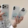 Fundo Branco com Bolinhas e Cabelo Azul, Adequado para Meninas Pequenas, Capa de Celular Anti-Queda Iphone17Promax, Apple 15Pro 15/16