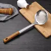 Conjunto de panelas domésticas de aço inoxidável, concha de sopa espessada de 1,5 mm, espátula de fritar, escumadeira, atacado de fábrica, duas pontas, padrão de madeira.