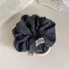 Elástico de cabelo liso cinza simples e versátil, corda de cabelo de tecido de alta qualidade, novo elástico de cabelo estilo coreano para rabo de cavalo 2026