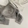 Estudiante femenina ropa interior inalámbrica estilo coreano belleza de niña espalda bonita top de tubo de una pieza verano fino realza el busto tirante pequeño sujetador