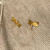 Exquisitos y Lujosos Pendientes de Libélula Pequeña para Mujer, Lindos Pendientes de Animales Estilo Nicho, Pendientes de Alta Gama para Estudiantes que Van al Trabajo