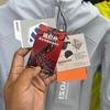 Calidad Grado D, Impermeable y Cortavientos para Todo Clima, Corte Estéreo 3D, Chaqueta Soft Shell con Capucha y Forro de Polar para Hombre y Mujer