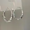 Brincos de Argola Grandes Brilhantes com Diamantes Estilo Coreano com Design Único e Exagerado, Estilo Minimalista, Brincos Versáteis para Mulheres