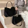 Moda retro europea y americana, nuevo bolso de mano esmerilado, bolso tote ligero de gran capacidad, bolso de hombro y cruzado para mujer